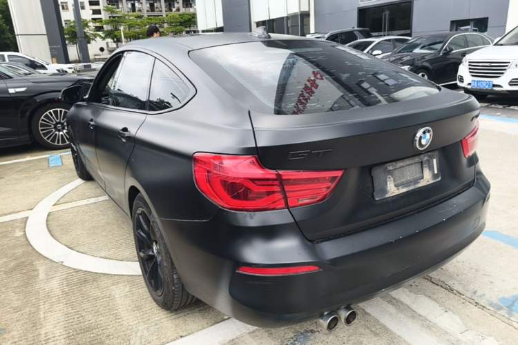 Used BMW 3 Series GT 2017 320i Luxury Design Package Rear Left 45 Deg