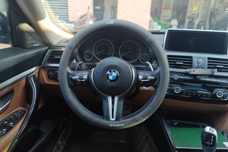 Used BMW 3 Series GT 2017 320i Luxury Design Package Steering Wheel