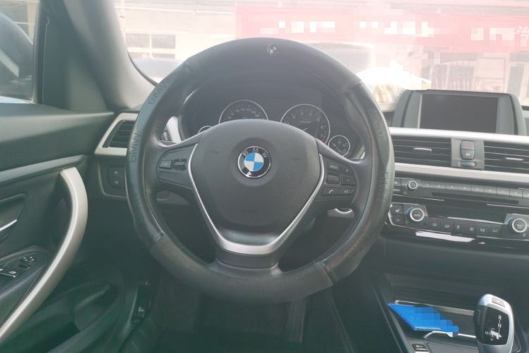 Used BMW 3 Series GT 2017 320i Sport Edition Steering Wheel