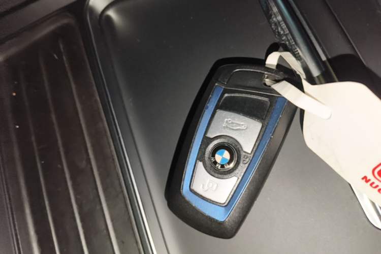 Used BMW 3 Series GT 2017 330i xDrive M Sport Vehicle Key