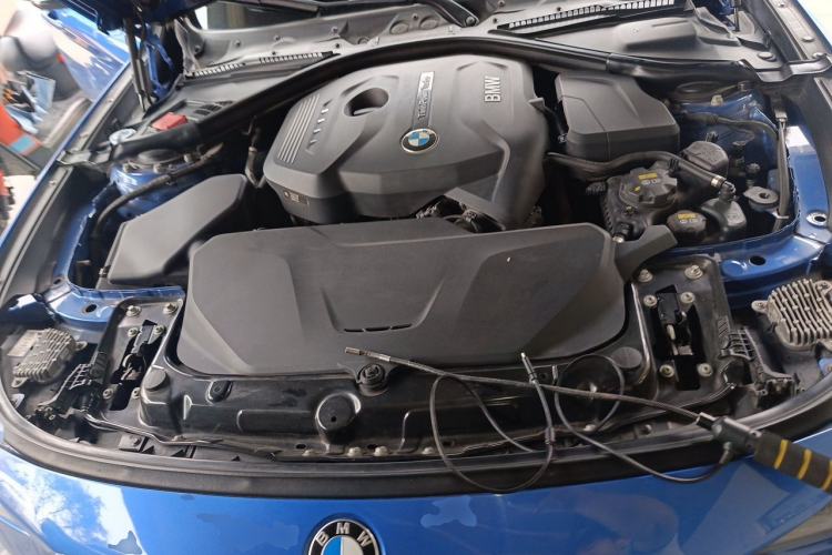 Used BMW 3 Series GT 2017 320i M Sport Engine Bay