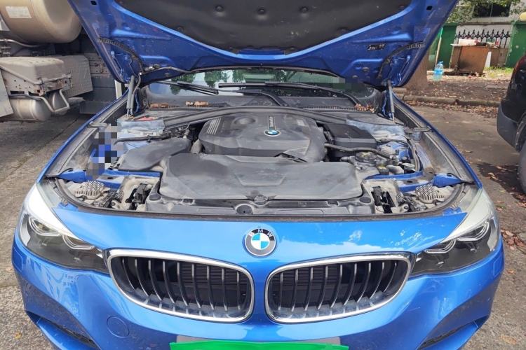 Used BMW 3 Series GT 2017 320i M Sport Engine Bay