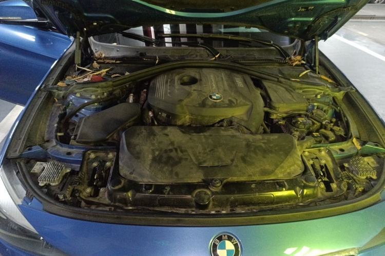 Used BMW 3 Series GT 2017 330i xDrive M Sport Engine Bay