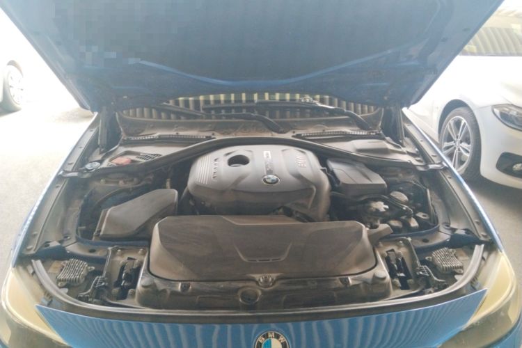Used BMW 3 Series GT 2017 330i xDrive M Sport Engine Bay