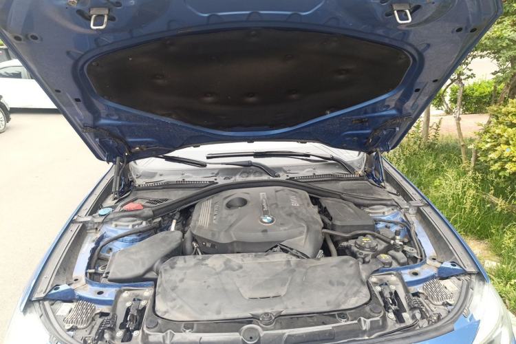 Used BMW 3 Series GT 2017 320i M Sport Engine Bay