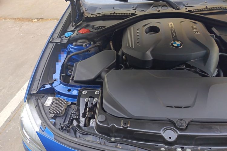 Used BMW 3 Series GT 2017 330i xDrive M Sport Engine Bay Right