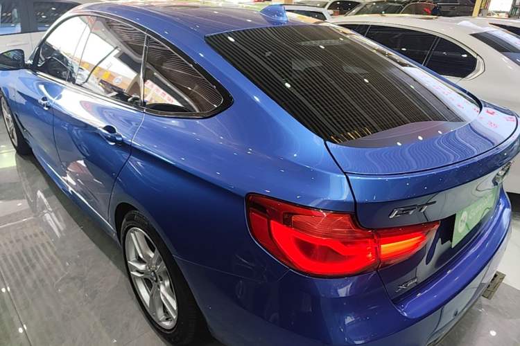 Used BMW 3 Series GT 2017 330i xDrive M Sport Exterior 2