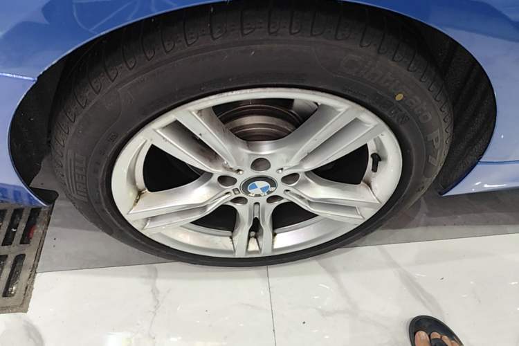 Used BMW 3 Series GT 2017 330i xDrive M Sport Exterior 5