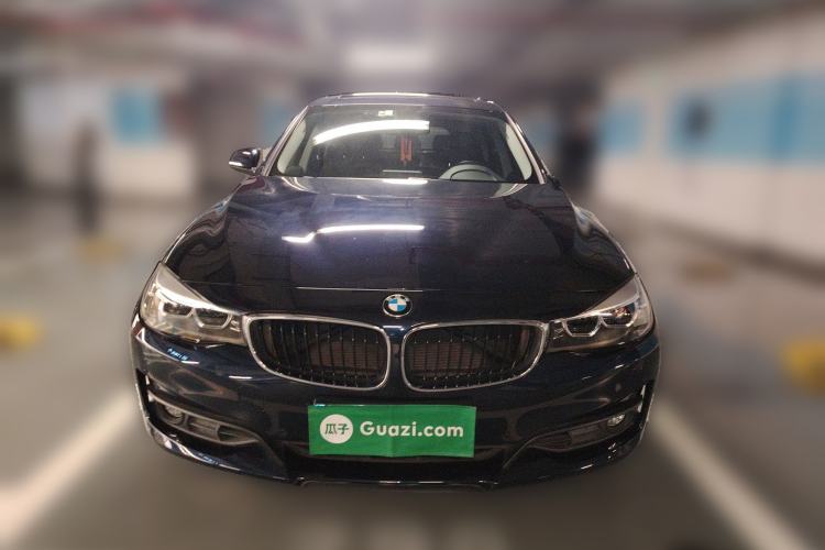 Used BMW 3 Series GT 2017 320i Sport Edition Front