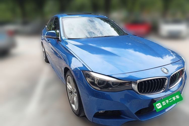 Used BMW 3 Series GT 2017 320i M Sport Front Right 45 Deg