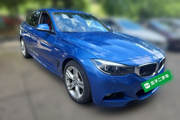 Used BMW 3 Series GT 2017 320i M Sport Front Right 45 Deg