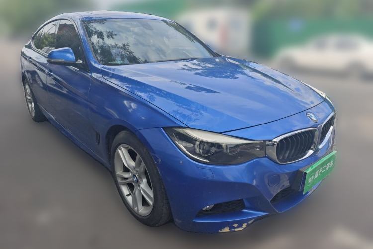 Used BMW 3 Series GT 2017 320i M Sport Front Right 45 Deg