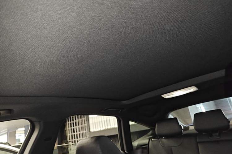 Used BMW 3 Series GT 2017 320i M Sport Headliner
