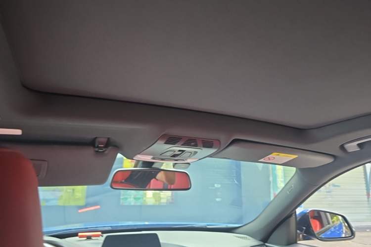 Used BMW 3 Series GT 2017 320i M Sport Headliner