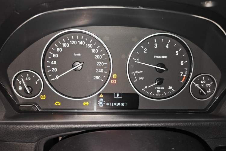 Used BMW 3 Series GT 2017 320i Sport Edition Instrument Cluster