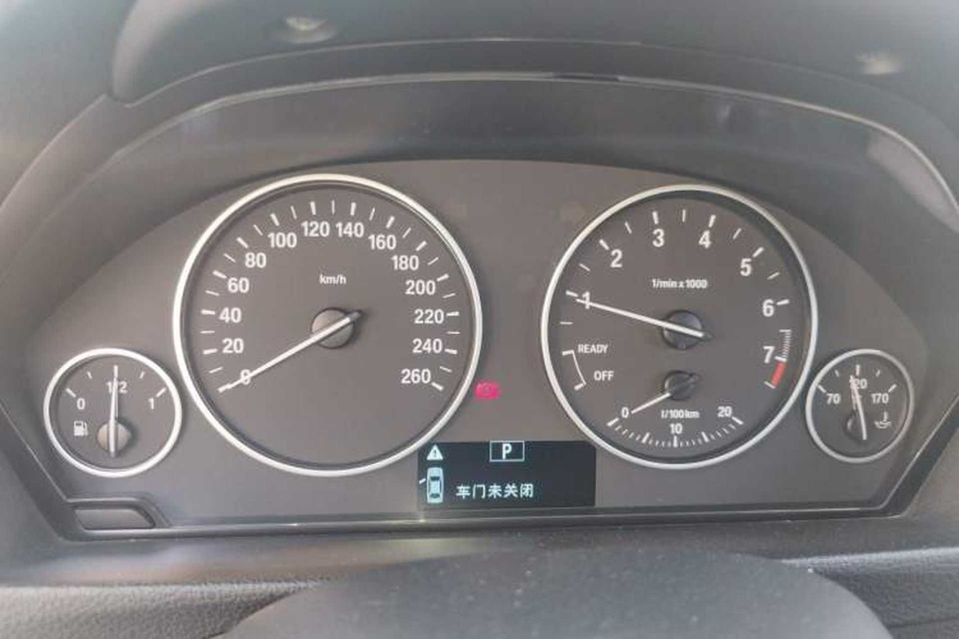 Used BMW 3 Series GT 2017 320i Sport Edition Instrument Cluster