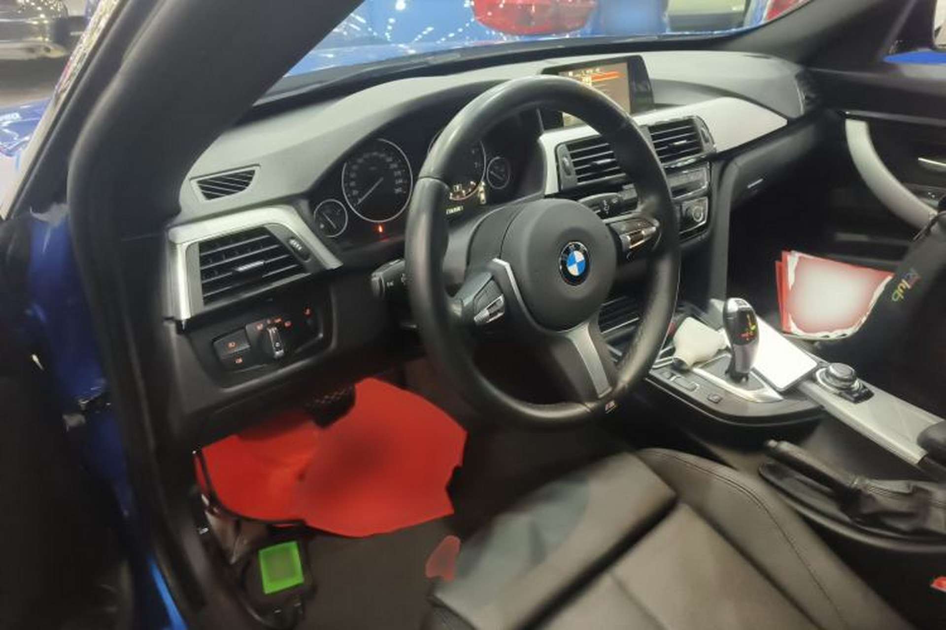 Used BMW 3 Series GT 2017 320i M Sport Interior 2