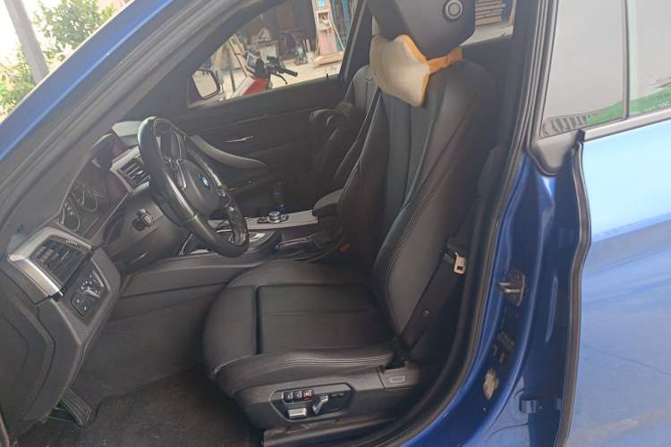 Used BMW 3 Series GT 2017 320i M Sport Left Front Seat