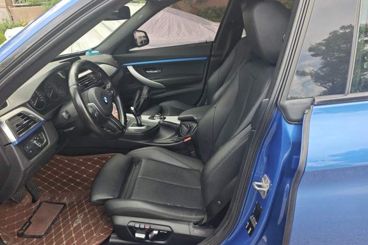 Used BMW 3 Series GT 2017 320i M Sport Left Front Seat