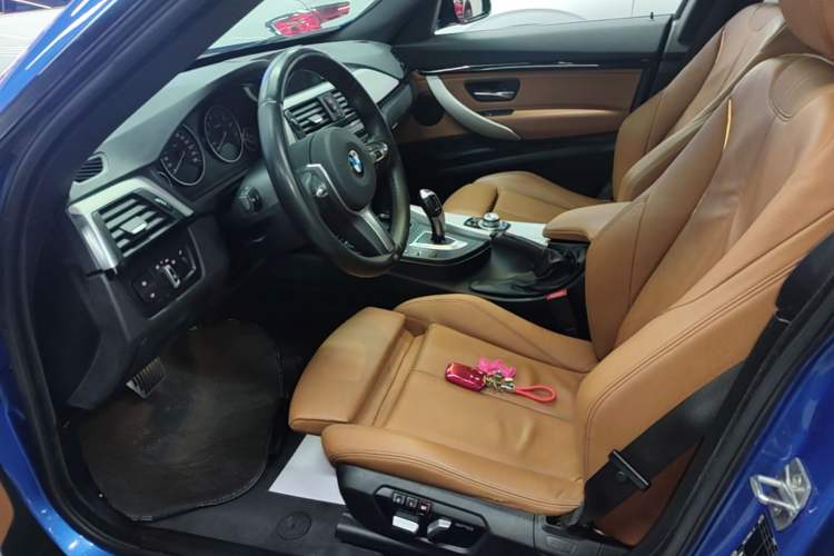 Used BMW 3 Series GT 2017 320i M Sport Left Front Seat