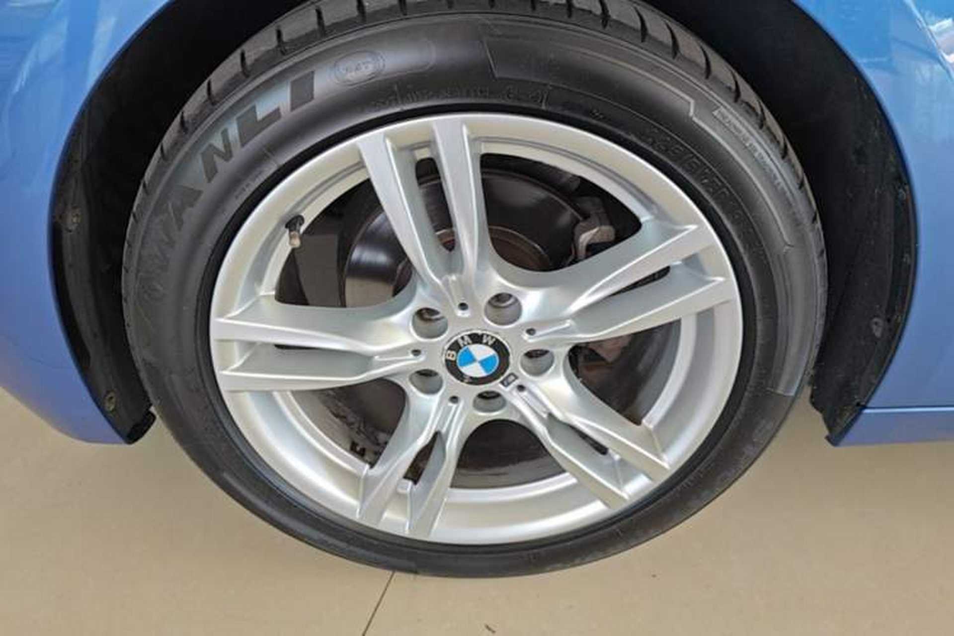 Used BMW 3 Series GT 2017 320i M Sport Left Front Wheel Hub
