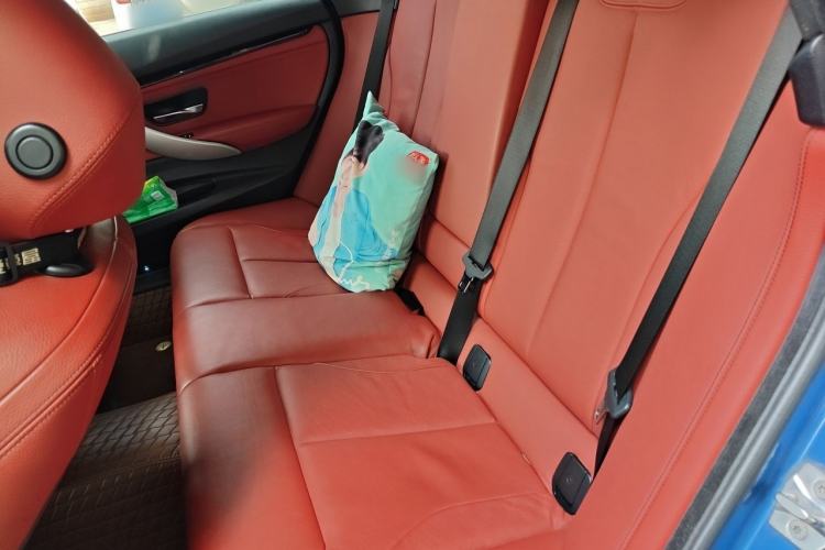 Used BMW 3 Series GT 2017 320i M Sport Left Rear Seat