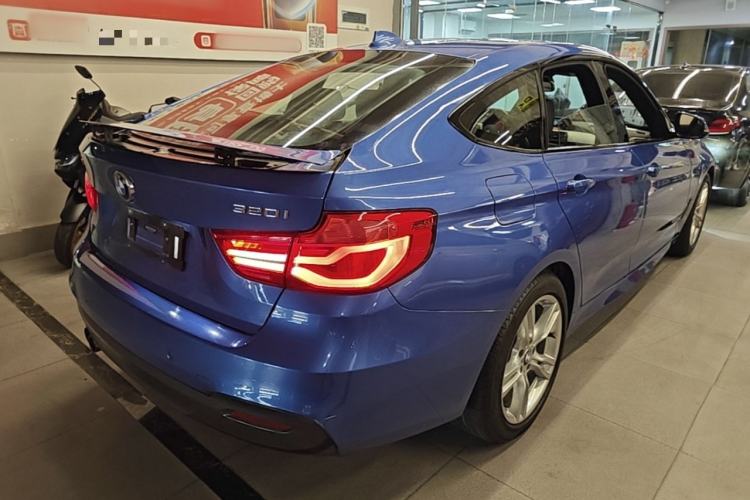 Used BMW 3 Series GT 2017 320i M Sport Rear Right 45 Deg