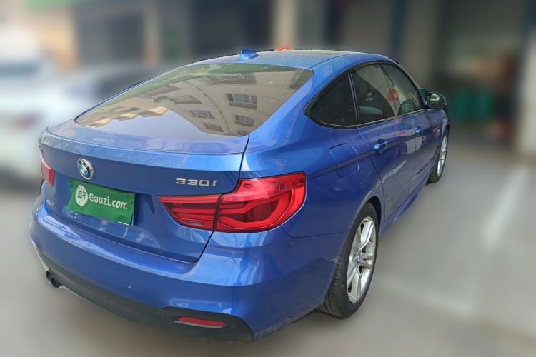 Used BMW 3 Series GT 2017 330i xDrive M Sport Rear Right 45 Deg