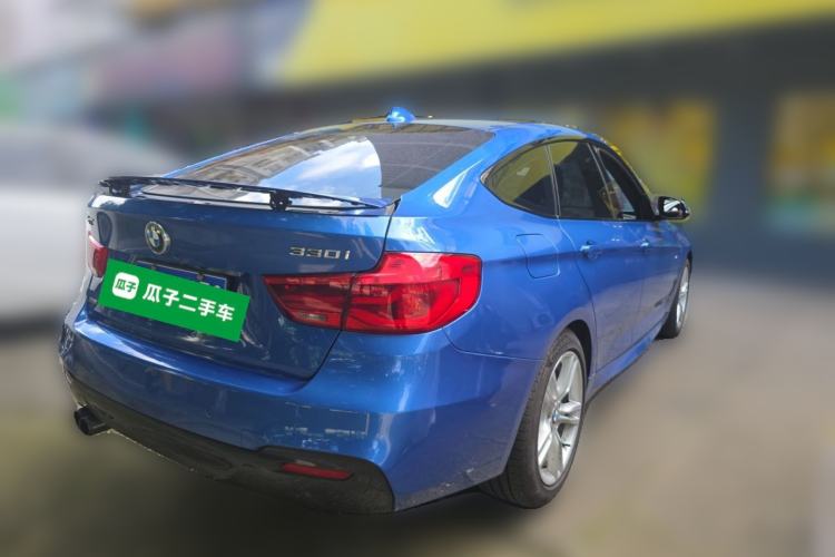 Used BMW 3 Series GT 2017 320i M Sport Rear Right 45 Deg