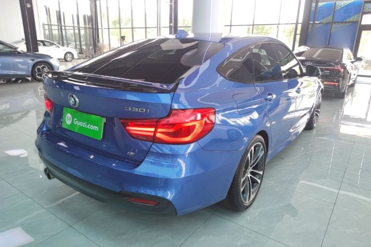 Used BMW 3 Series GT 2017 330i xDrive M Sport Rear Right 45 Deg