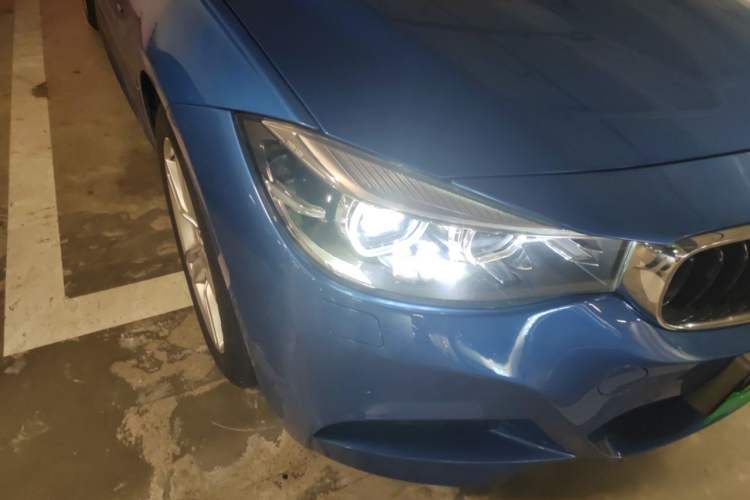 Used BMW 3 Series GT 2017 320i M Sport Right Front Headlight