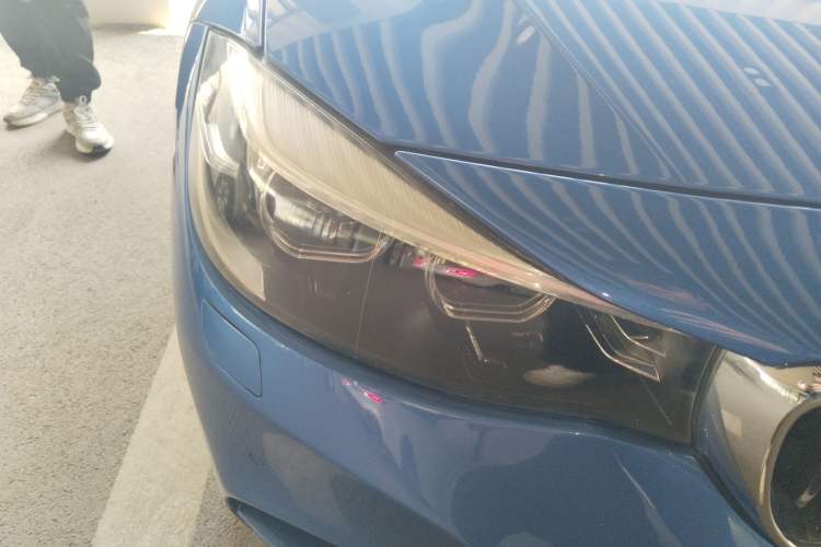 Used BMW 3 Series GT 2017 330i xDrive M Sport Right Front Headlight