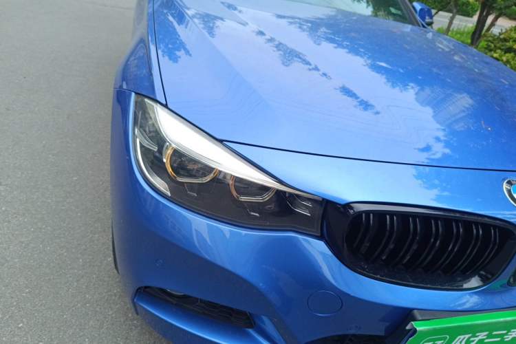 Used BMW 3 Series GT 2017 320i M Sport Right Front Headlight