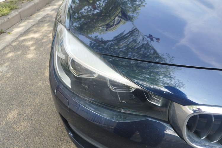 Used BMW 3 Series GT 2017 320i Sport Edition Right Front Headlight