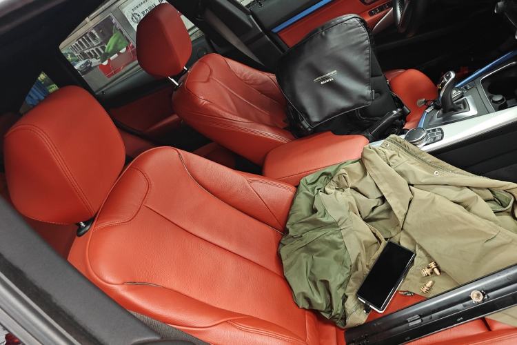 Used BMW 3 Series GT 2017 330i xDrive M Sport Right Front Seat