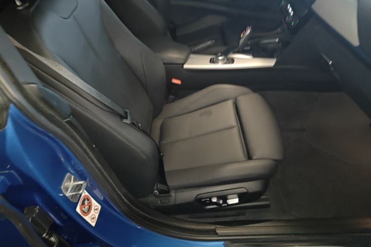 Used BMW 3 Series GT 2017 320i M Sport Right Front Seat