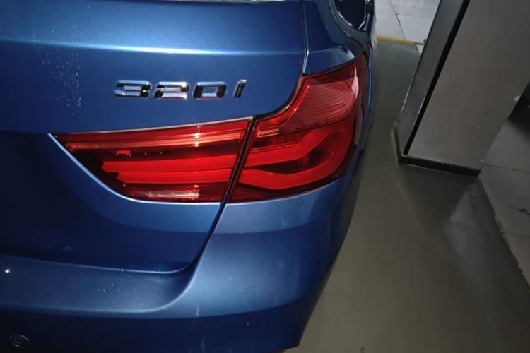 Used BMW 3 Series GT 2017 320i M Sport Right Rear Taillight