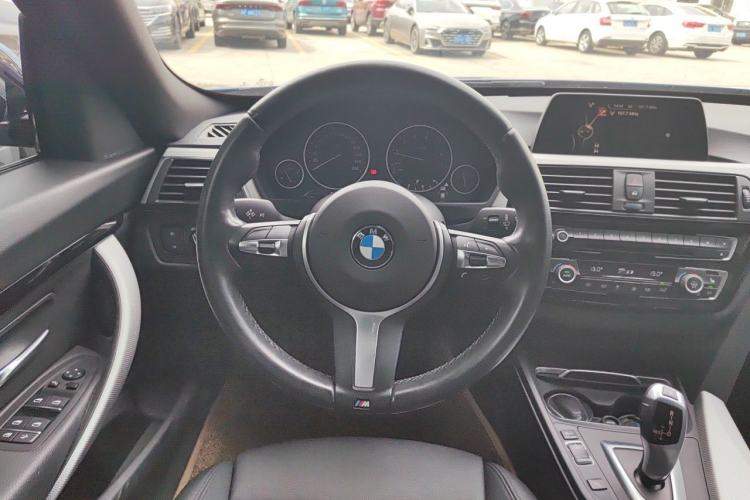 Used BMW 3 Series GT 2017 320i M Sport Steering Wheel