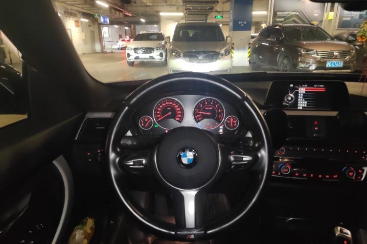 Used BMW 3 Series GT 2017 320i M Sport Steering Wheel