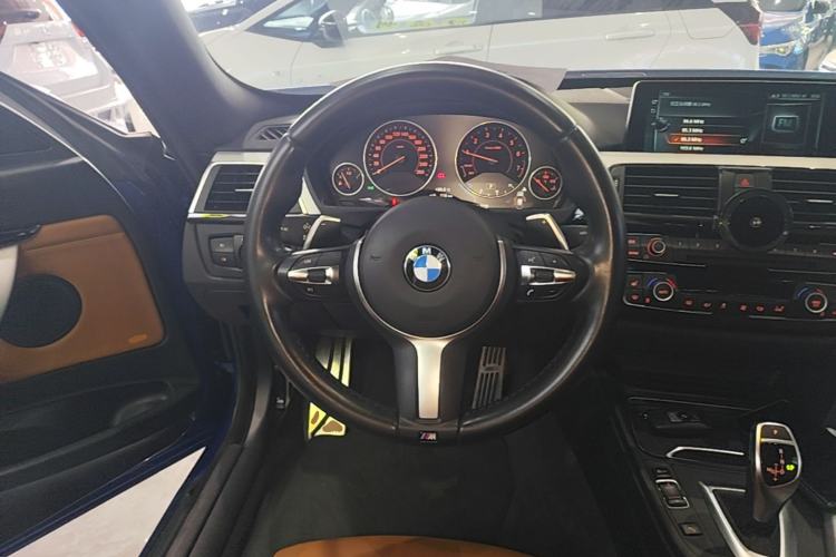Used BMW 3 Series GT 2017 330i xDrive M Sport Steering Wheel