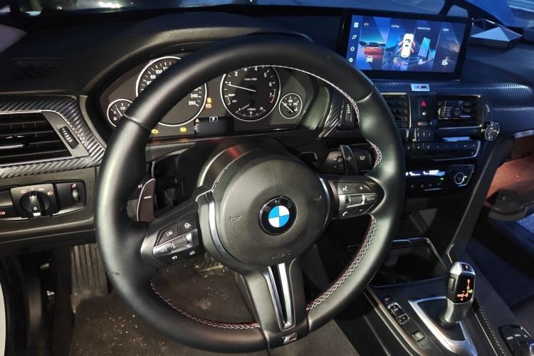 Used BMW 3 Series GT 2017 320i Sport Edition Steering Wheel