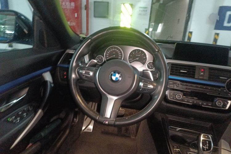 Used BMW 3 Series GT 2017 330i xDrive M Sport Steering Wheel