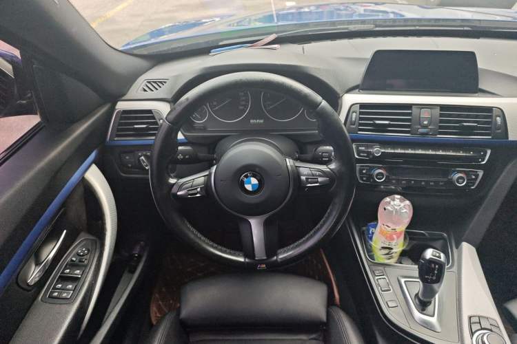 Used BMW 3 Series GT 2017 320i M Sport Steering Wheel