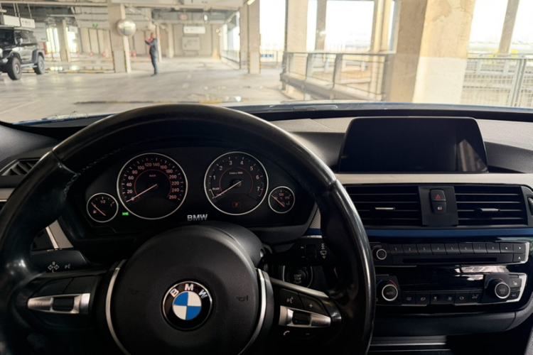 Used BMW 3 Series GT 2017 320i M Sport Steering Wheel