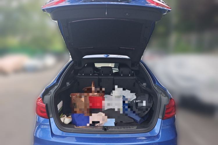 Used BMW 3 Series GT 2017 320i M Sport Trunk