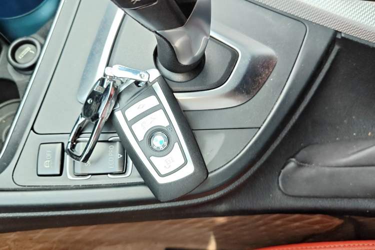 Used BMW 3 Series GT 2017 320i M Sport Vehicle Key