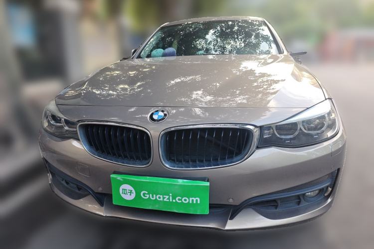 Used BMW 3 Series GT 2017 320i Sport Edition Exterior 1
