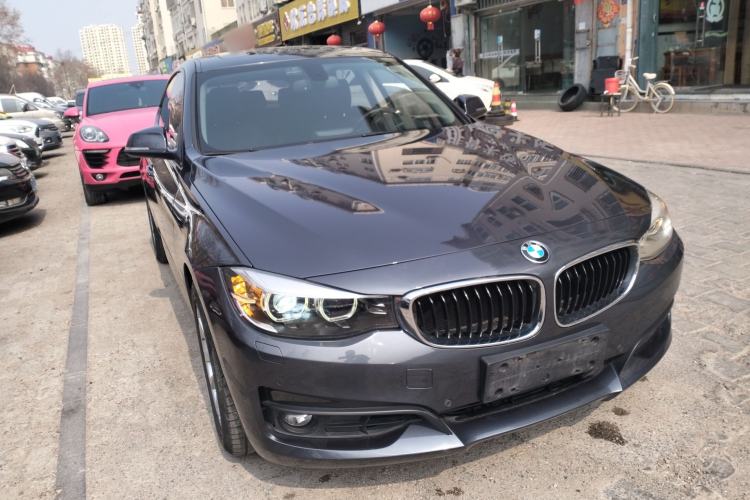 Used BMW 3 Series GT 2017 320i Sport Edition Exterior 1