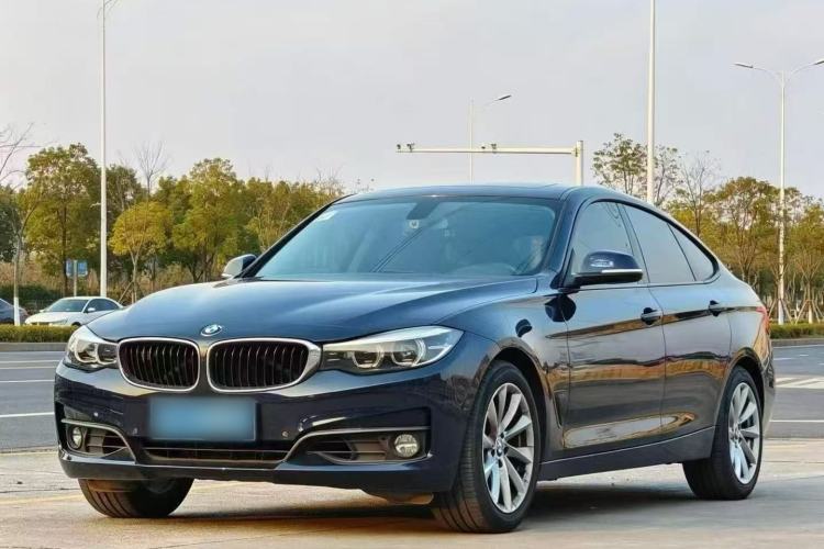 Used BMW 3 Series GT 2017 320i Sport Edition Exterior 1