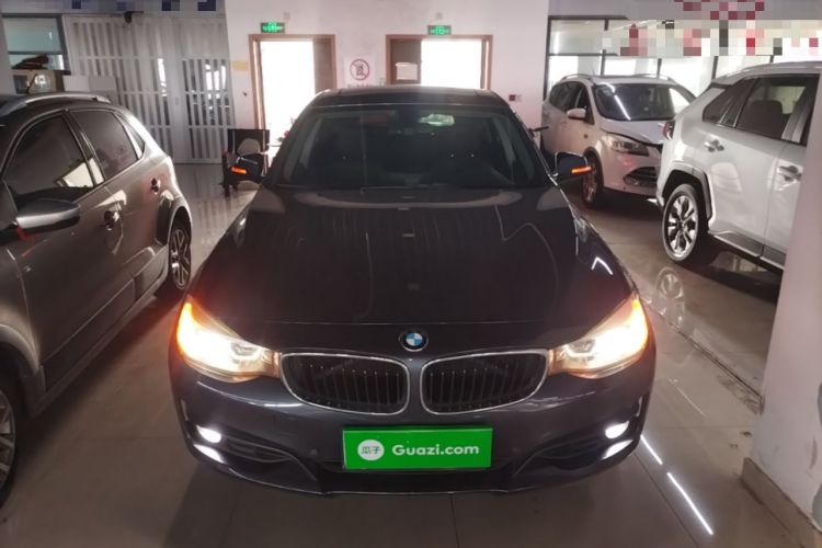 Used BMW 3 Series GT 2017 320i Sport Edition Front